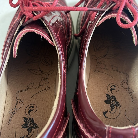 Just fab, size 8, purple and white - Picture 4 of 4